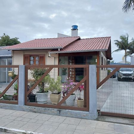 Casa Em Torres Praia Da Cal Exterior foto